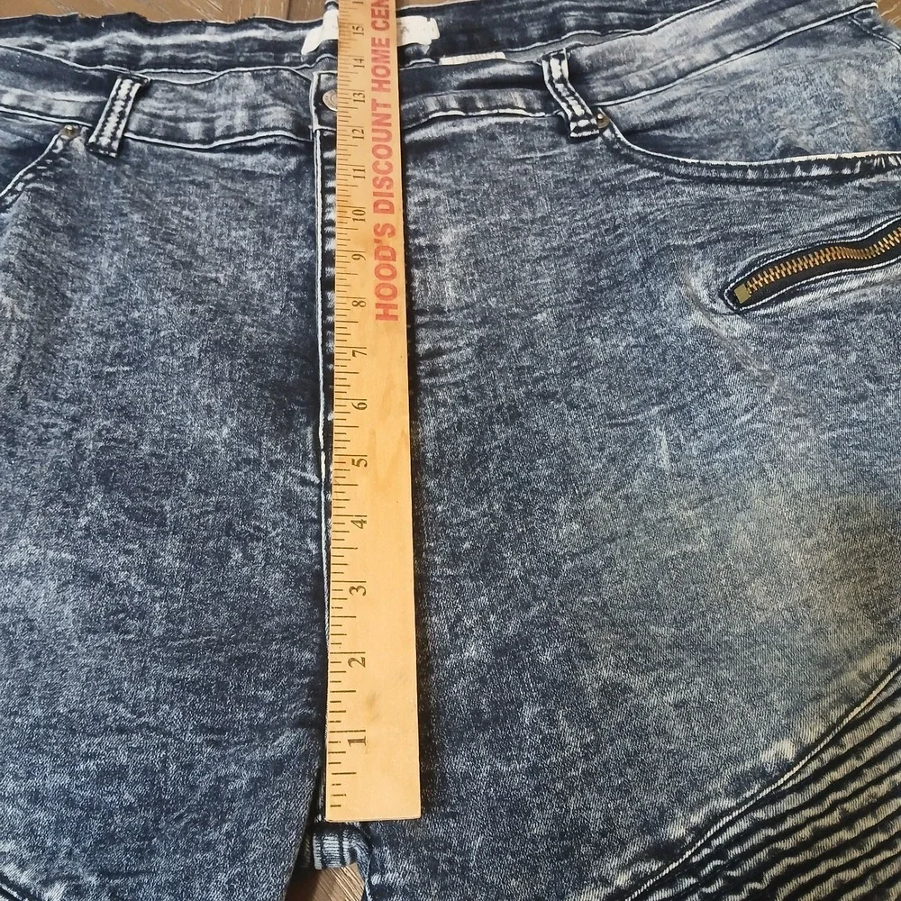 Akademiks Jeanius Level Products‎ Shorts Men Sz 44 Streetwear  Y2K  Urban HipHop